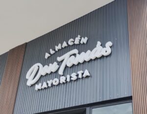 Letras Corpóreas iluminadas