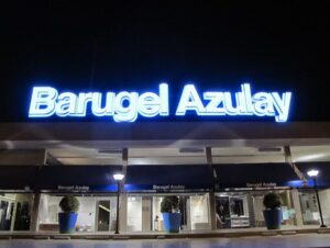 Letras Corpóreas iluminadas